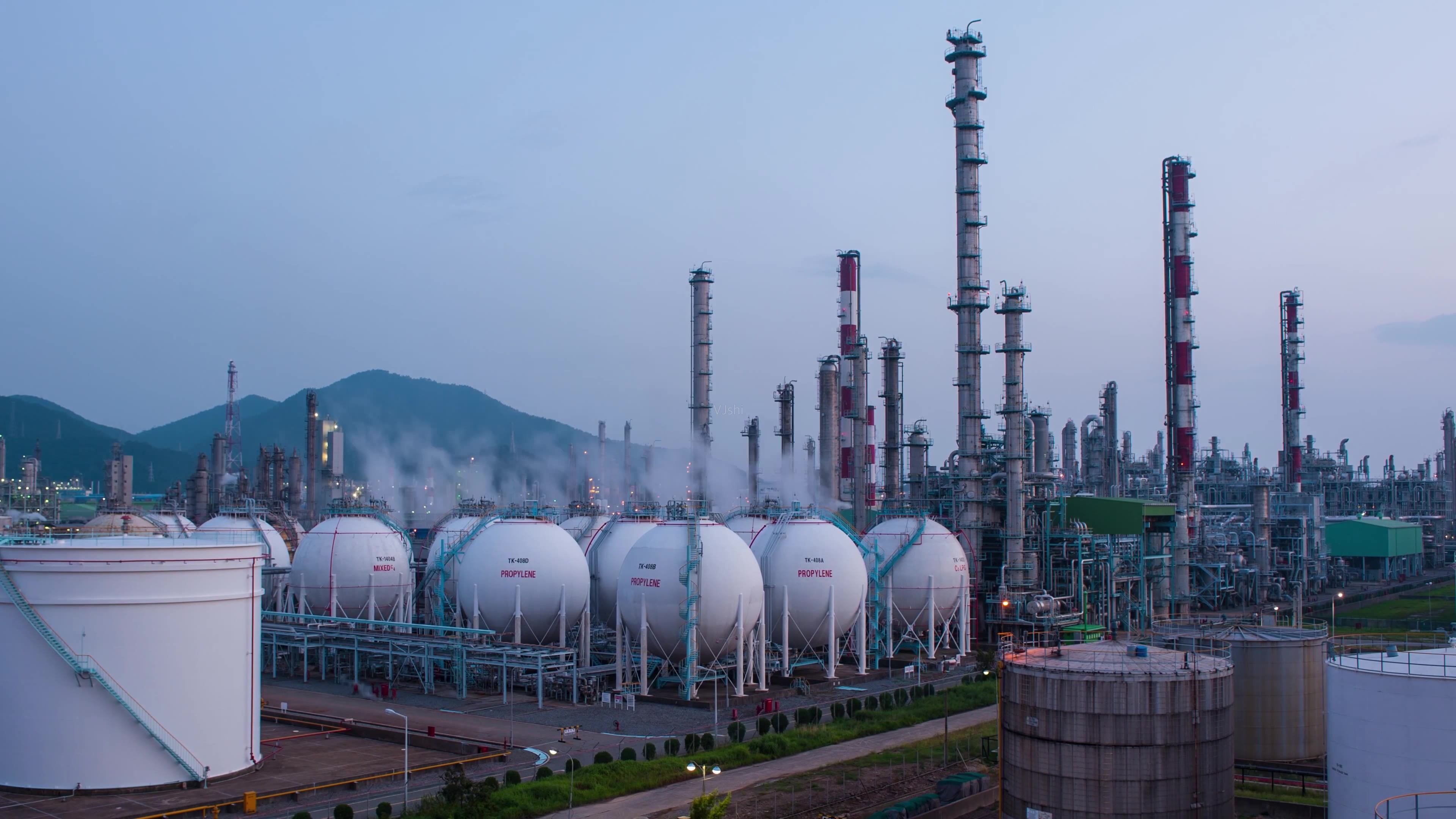 1638167471481041055.jpg 化工廠人員定位3.jpg